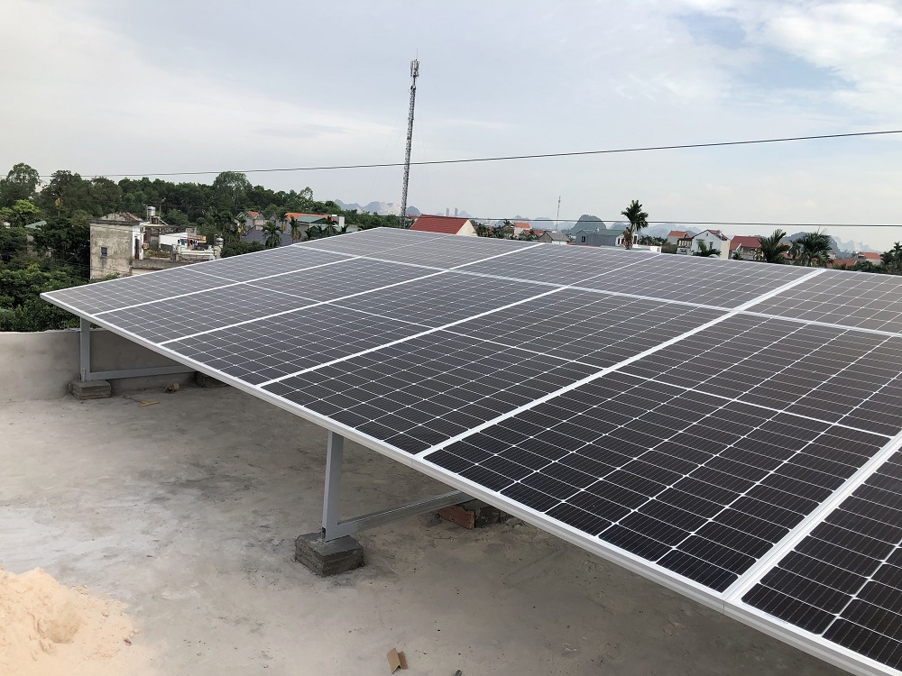 Tấm pin NLMT bảo hành 12 năm